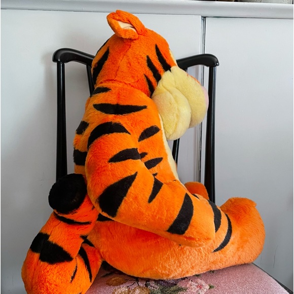 Talking Tigger DISNEY Fisher Price Large stuffed animal tiger - Picture 3 of 8